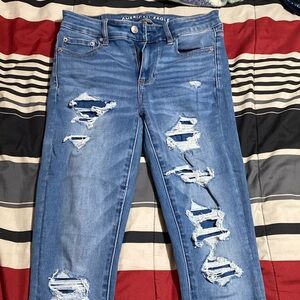 American Eagle jeans size 4 high rise new with out tags